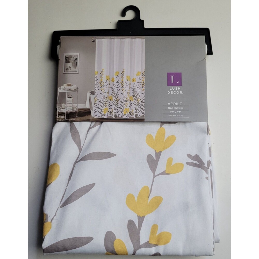 New Lush Decor Aprile pattern shower curtain measuring 72" x 72